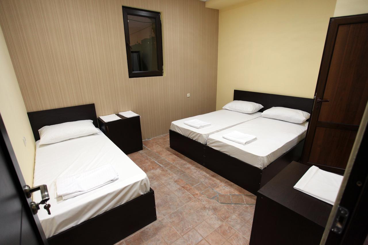 Yerevan Inn Hostel Luaran gambar